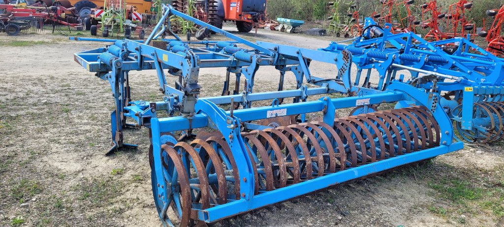 Grubber des Typs Lemken Karat 9, Gebrauchtmaschine in Lérouville (Bild 5)