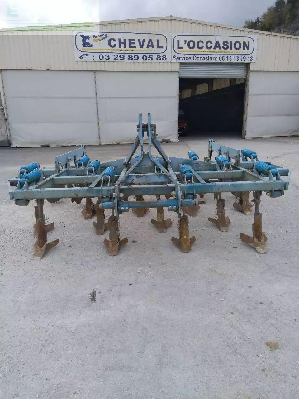 Grubber des Typs Lemken karat 9, Gebrauchtmaschine in CHAUVONCOURT (Bild 1)