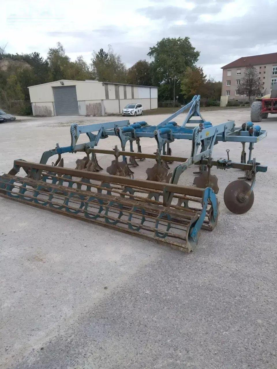 Grubber des Typs Lemken karat 9, Gebrauchtmaschine in CHAUVONCOURT (Bild 10)