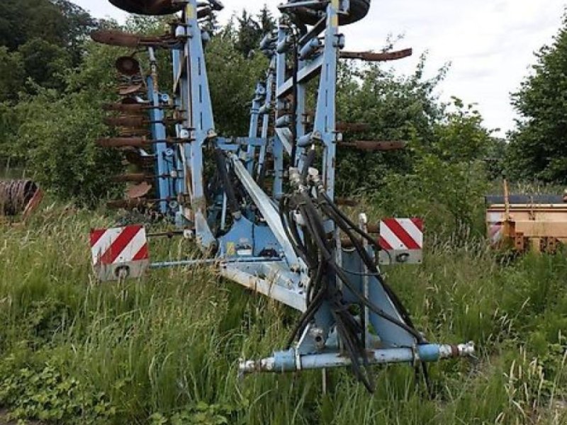 Lemken karat, Gebrauchtmaschine, Baujahr: 2008 (Bild 1) Grubber des Typs Lemken karat, Gebrauchtmaschine in MARLOW (Bild 1)