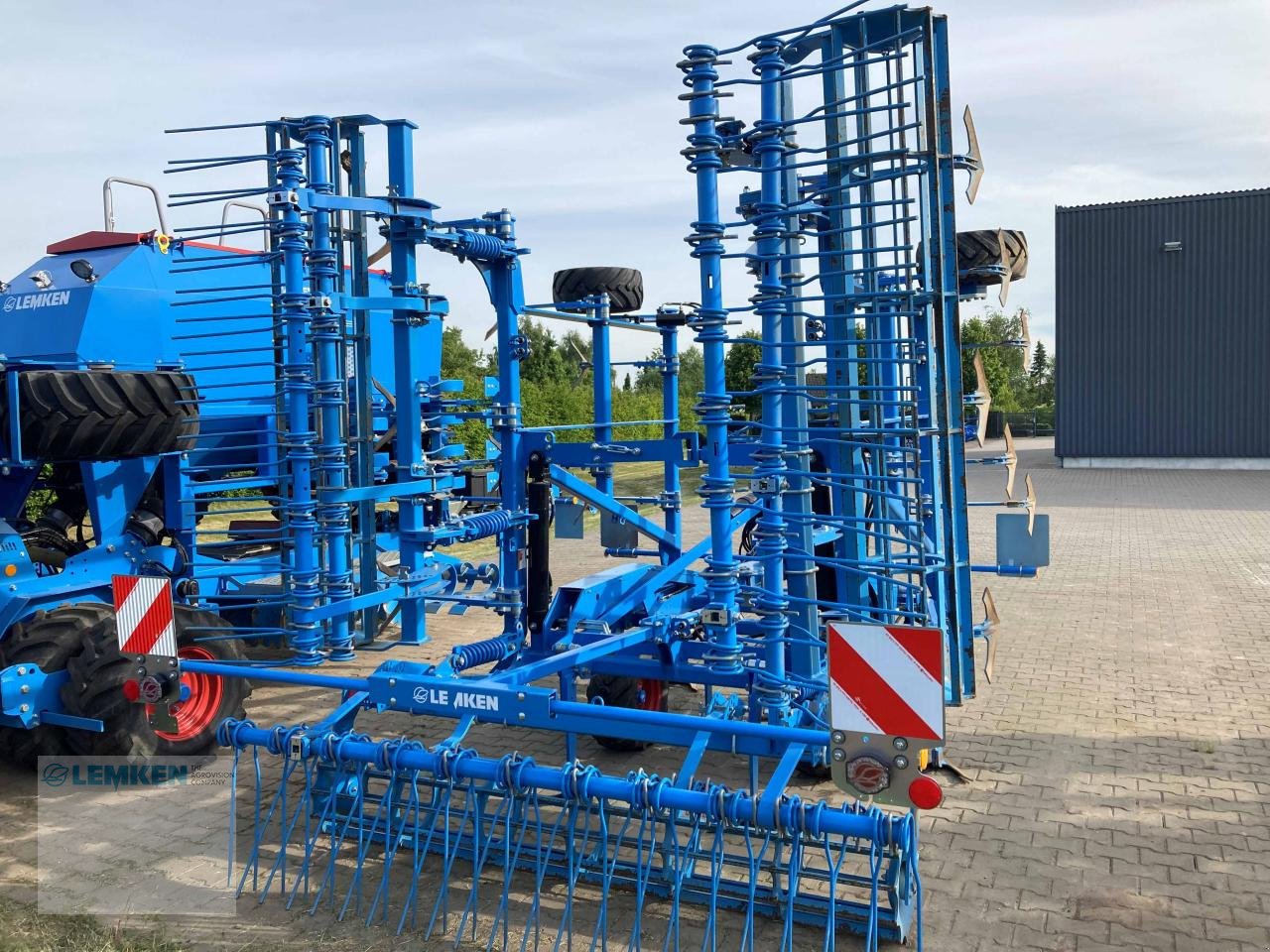 Grubber des Typs Lemken Koralin 9/660 K, Gebrauchtmaschine in Alpen (Bild 3)