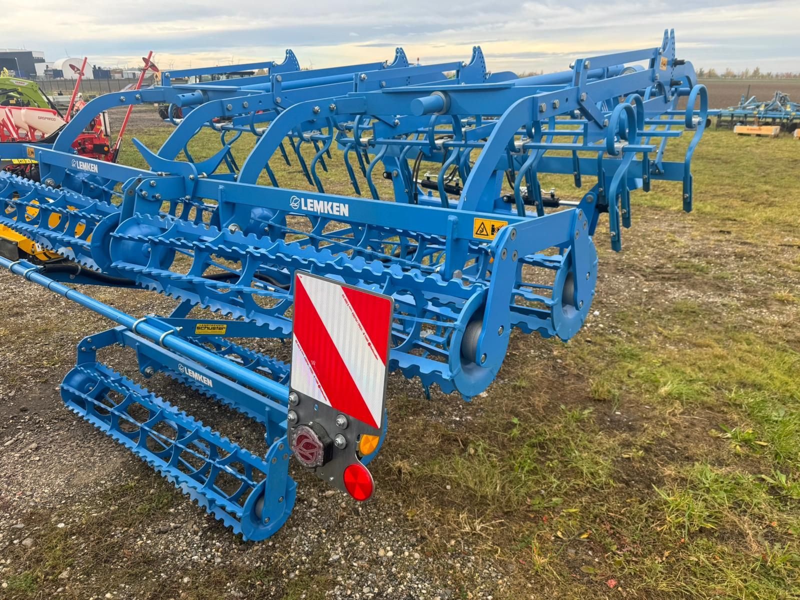 Grubber typu Lemken Korund 8/450, Gebrauchtmaschine v Mistelbach (Obrázek 4)