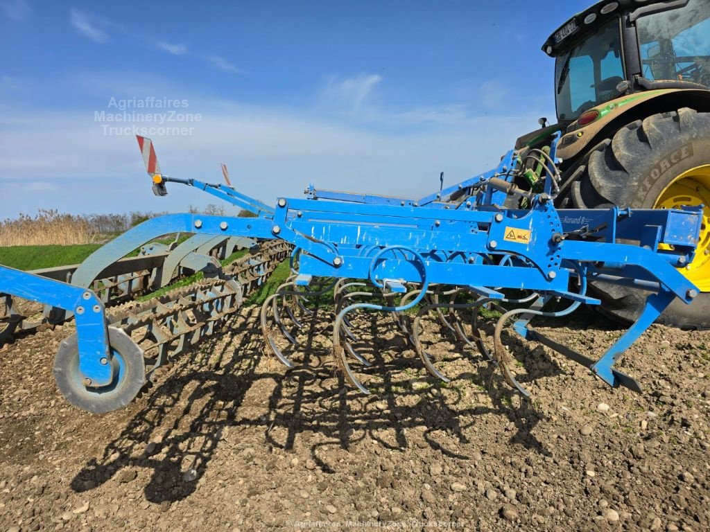 Grubber des Typs Lemken Korund 8  750 K, Gebrauchtmaschine in azerailles (Bild 4)