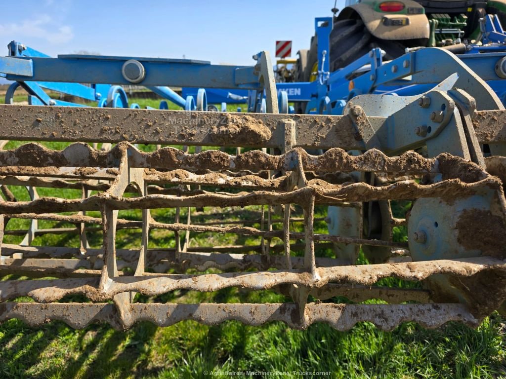 Grubber des Typs Lemken Korund 8  750 K, Gebrauchtmaschine in azerailles (Bild 9)