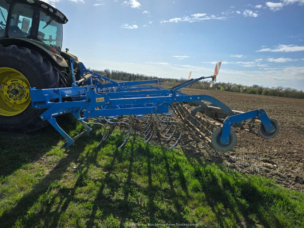 Grubber des Typs Lemken Korund 8  750 K, Gebrauchtmaschine in azerailles (Bild 3)