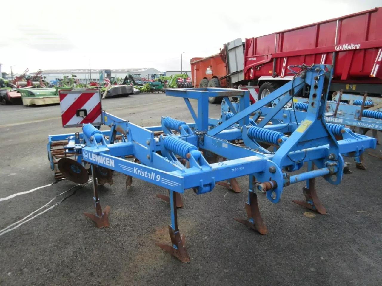 Grubber typu Lemken kristall 9, Gebrauchtmaschine v PLOUIGNEAU (Obrázok 2)