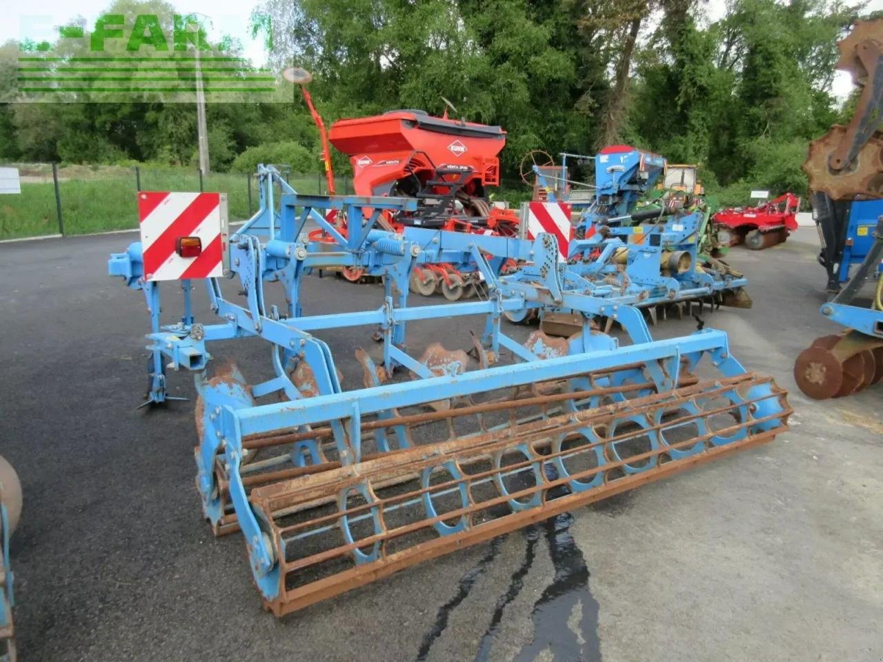 Grubber typu Lemken kristall 9, Gebrauchtmaschine v PLOUIGNEAU (Obrázok 3)