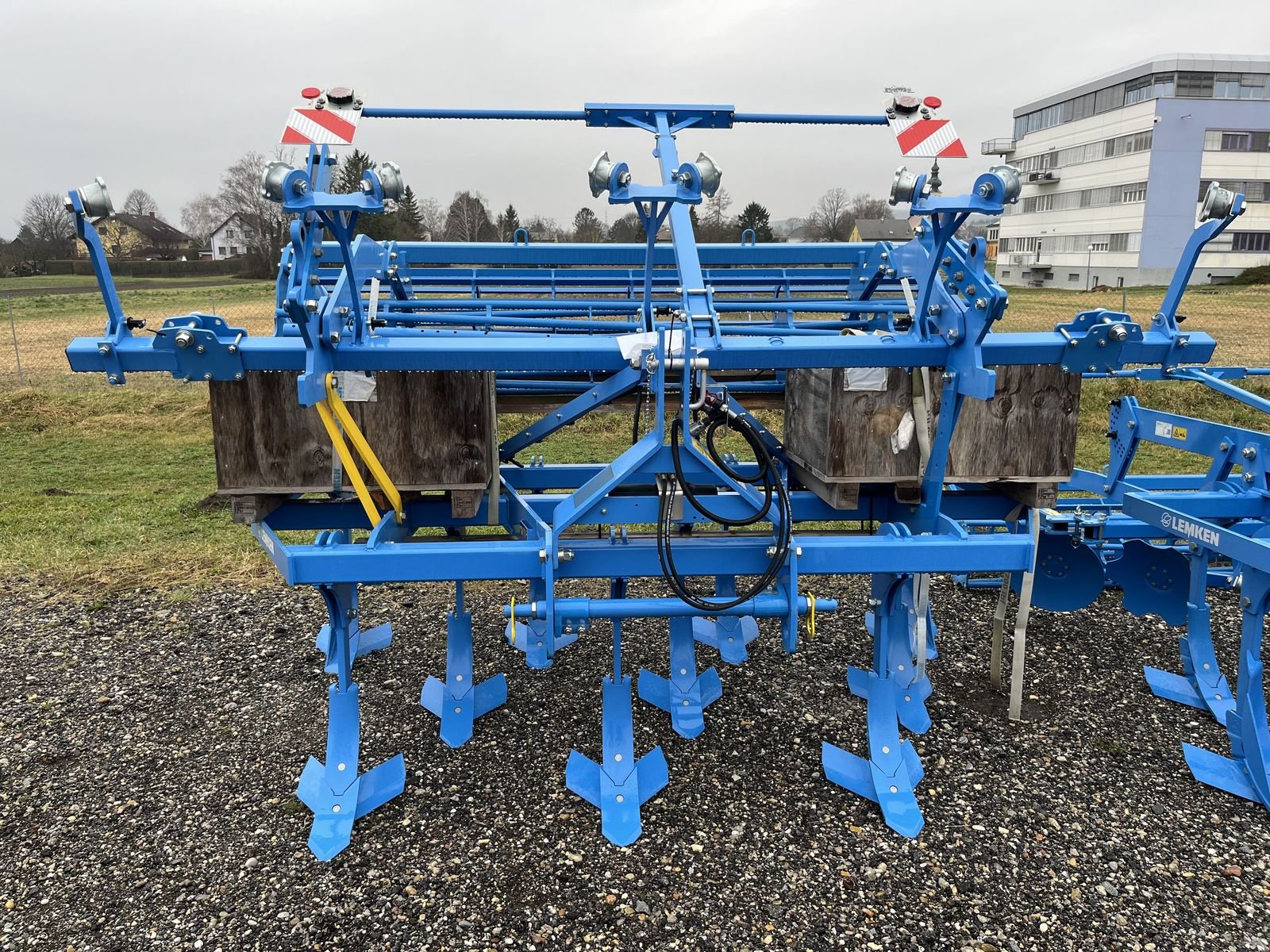 Grubber des Typs Lemken Lemken Karat 10/300, Neumaschine in Harmannsdorf (Bild 2)