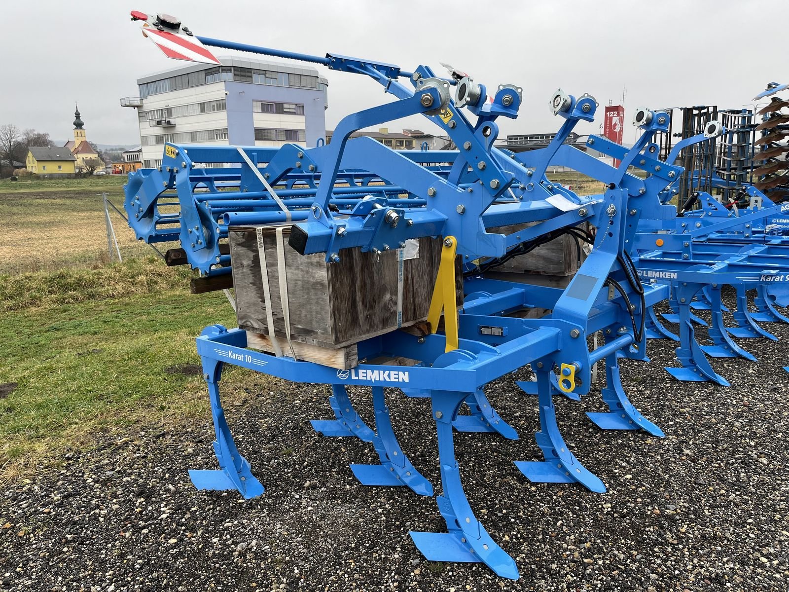 Grubber des Typs Lemken Lemken Karat 10/300, Neumaschine in Harmannsdorf (Bild 1)