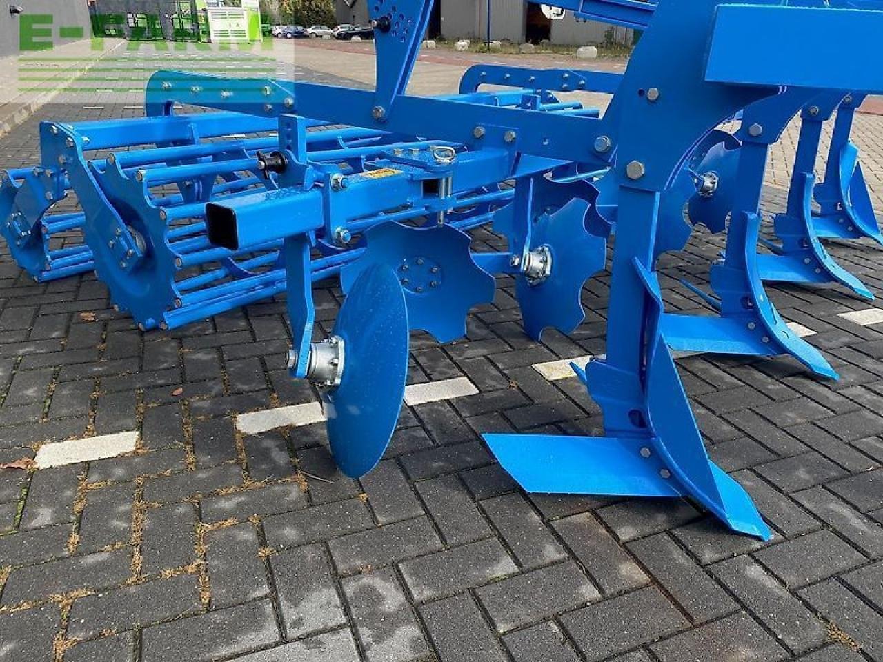 Grubber des Typs Lemken lemken-kristall 9-300 drr540/400, Gebrauchtmaschine in gg VEGHEL (Bild 2)