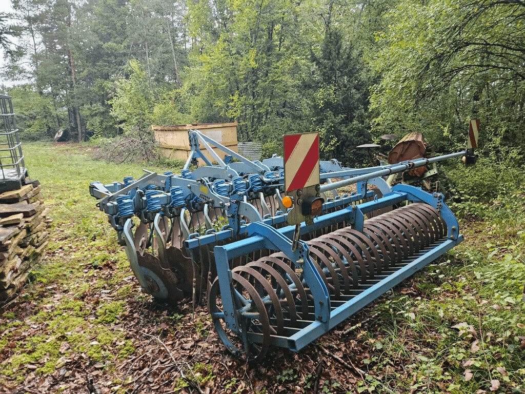 Grubber des Typs Lemken RUBIN 9/300 U 722 3001, Gebrauchtmaschine in LAIGNES (Bild 2)