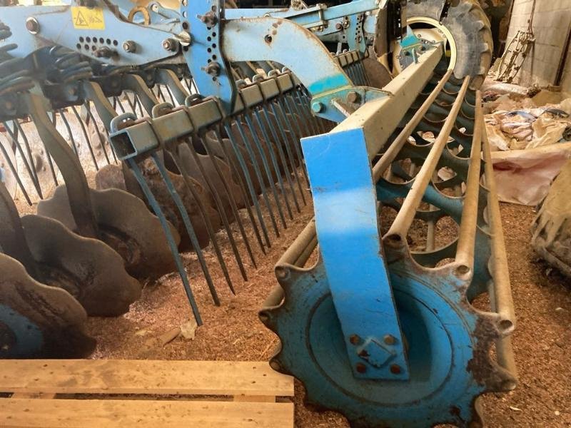 Grubber des Typs Lemken RUBIN 9/300, Gebrauchtmaschine in BRAY en Val (Bild 5)