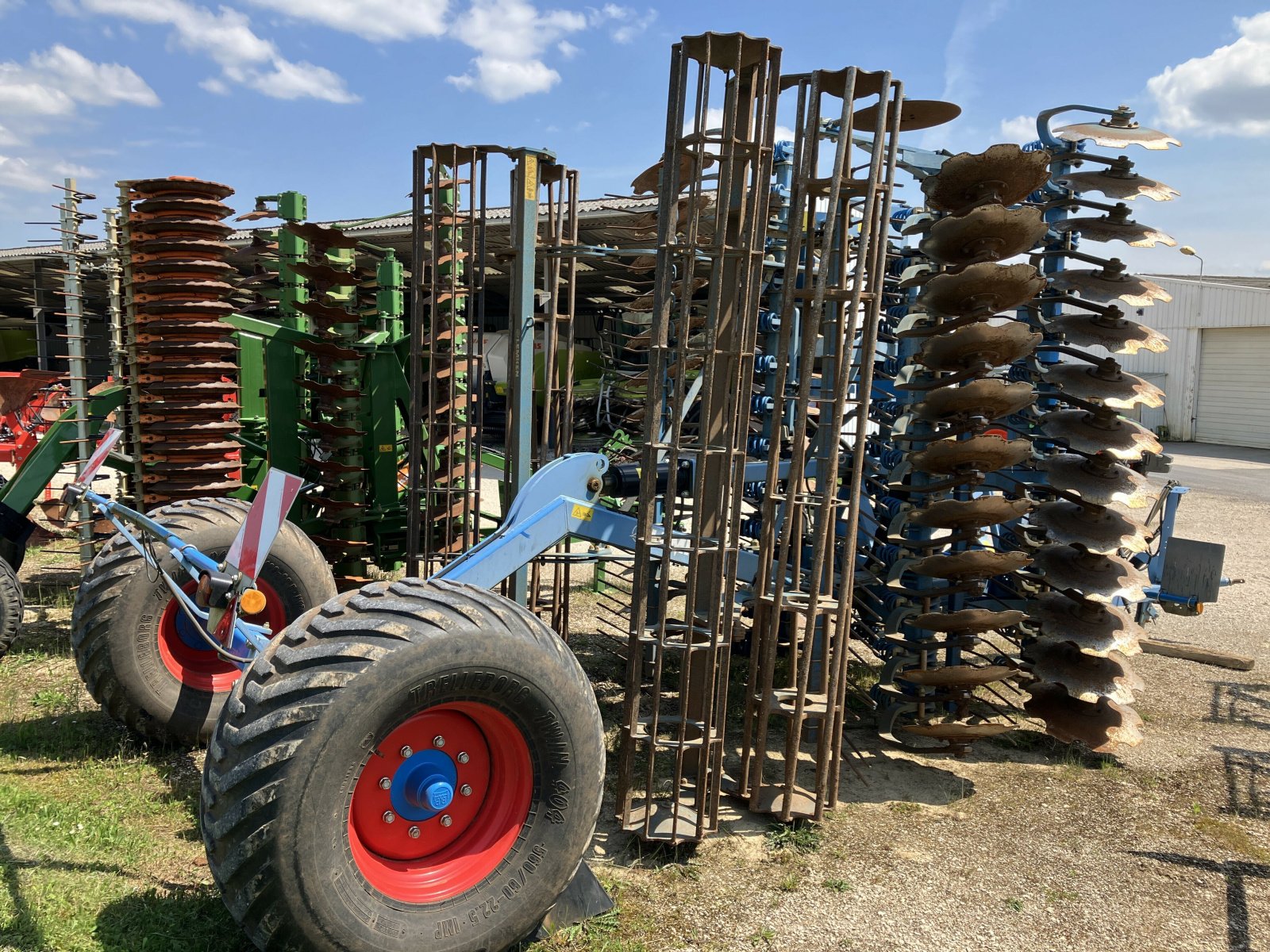 Grubber des Typs Lemken RUBIN 9/600 KUA, Gebrauchtmaschine in VAROIS & CHAIGNOT (Bild 2)