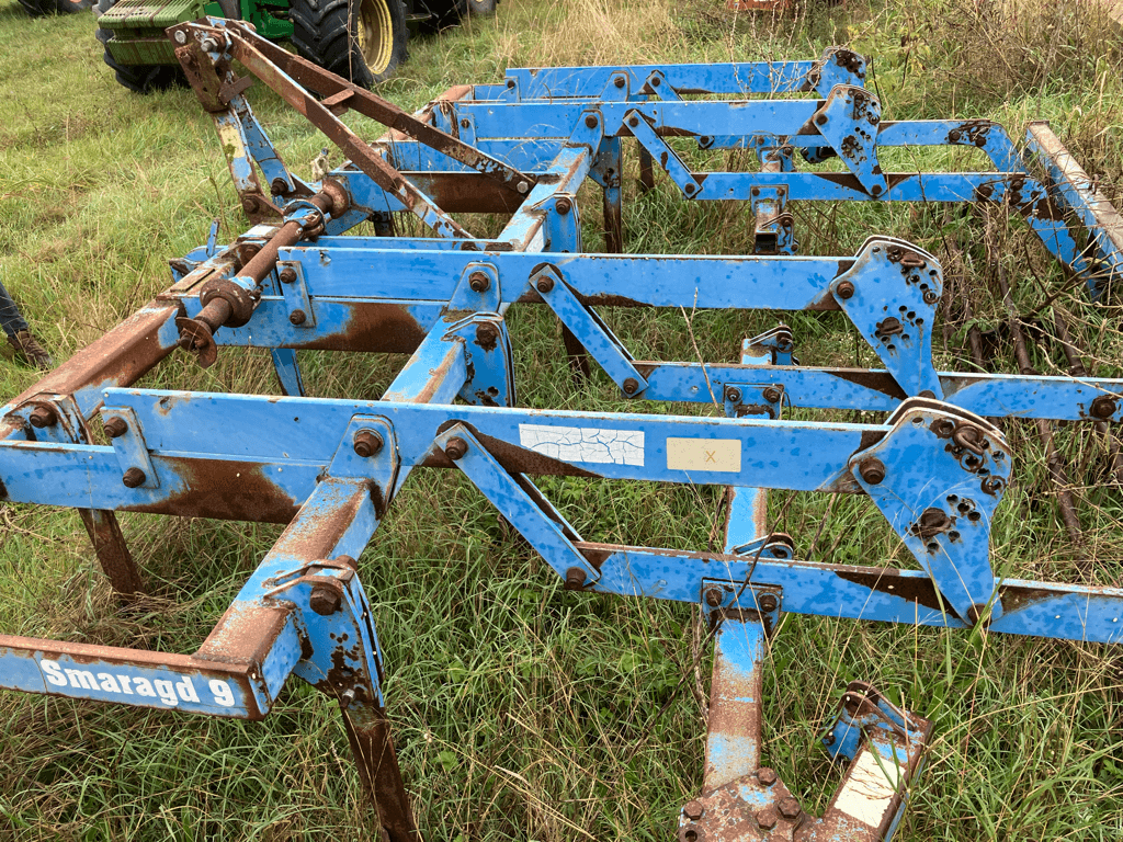 Grubber типа Lemken SMARAGD 4 M, Gebrauchtmaschine в SAINT ANDIOL (Фотография 3)