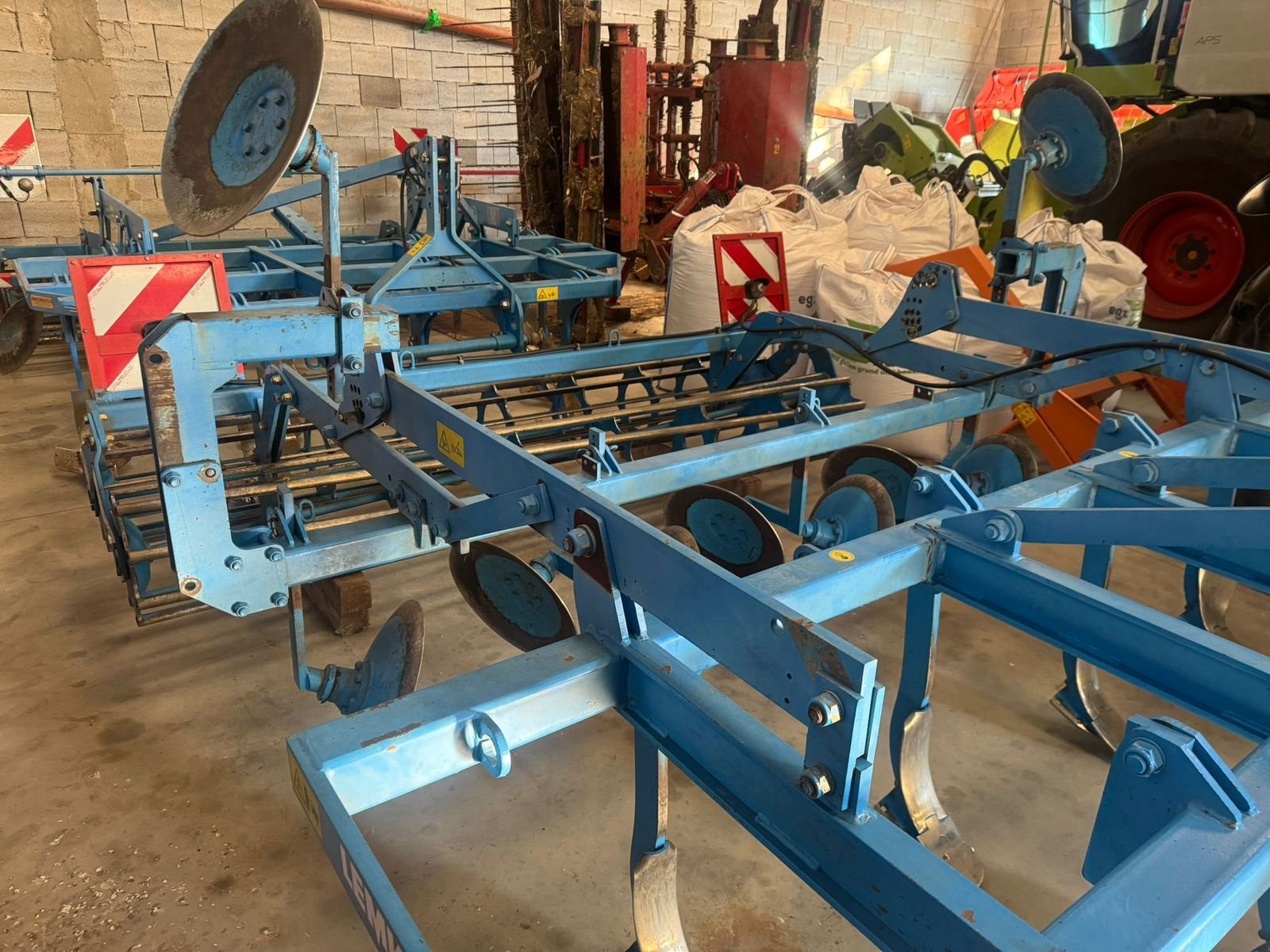 Grubber del tipo Lemken Thorit 8, Gebrauchtmaschine en Mistelbach (Imagen 2)