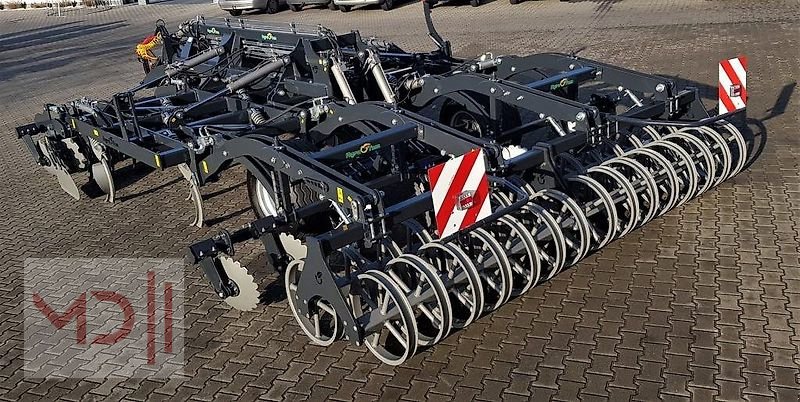Grubber des Typs MD Landmaschinen AGT Grubber BWH 3,6 m, 4,2 m, 5,4 m, Neumaschine in Zeven (Bild 12)