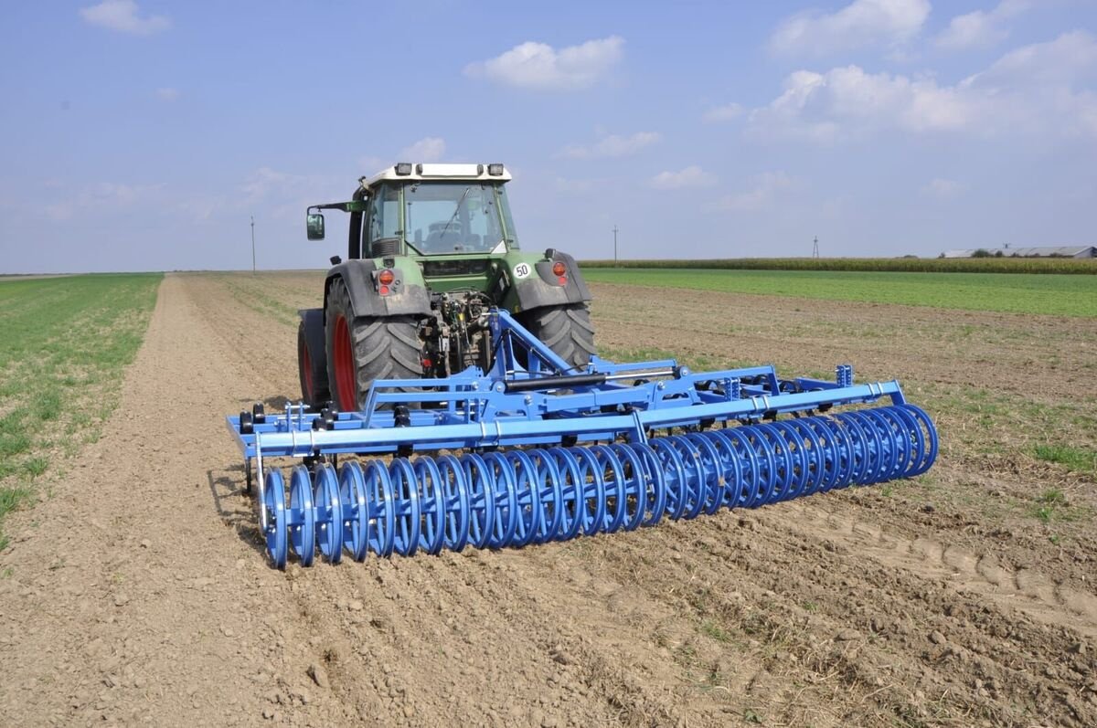 Grubber des Typs Namyslo Hydraulikaggregat 5 m/ Seedbed cultivator, Neumaschine in Michałowo (Bild 8)