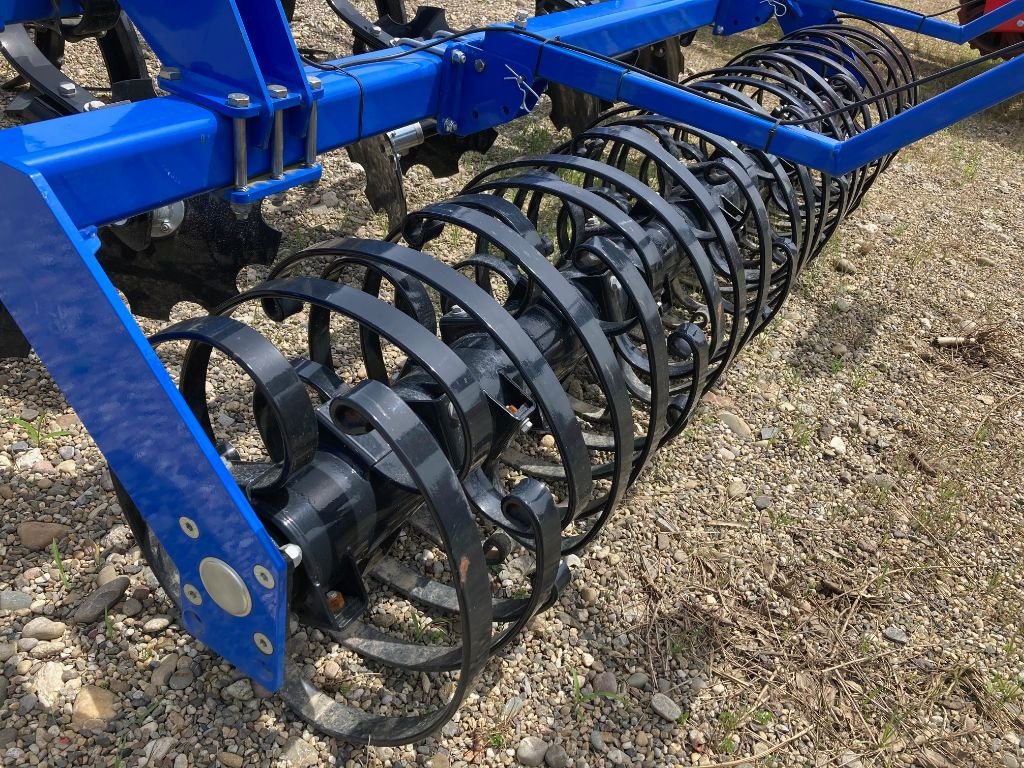 Grubber des Typs New Holland STC 300RS, Gebrauchtmaschine in MORHANGE (Bild 2)