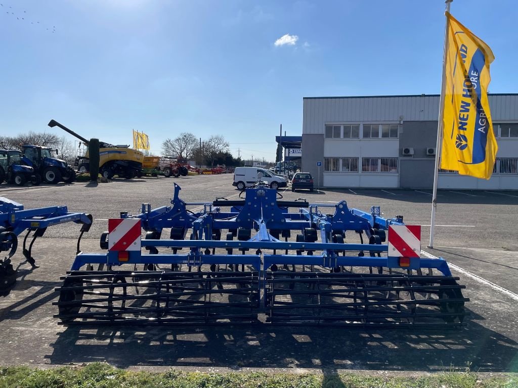 Grubber des Typs New Holland STX V 400R, Gebrauchtmaschine in Montauban (Bild 5)