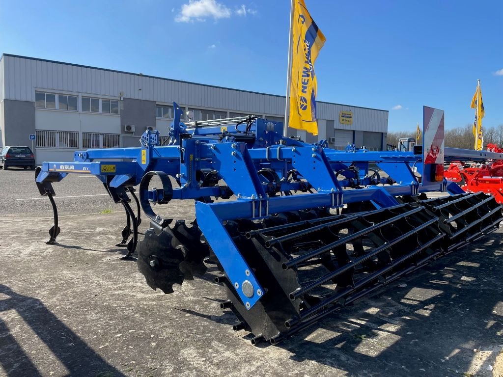 Grubber des Typs New Holland STX V 400R, Gebrauchtmaschine in Montauban (Bild 3)
