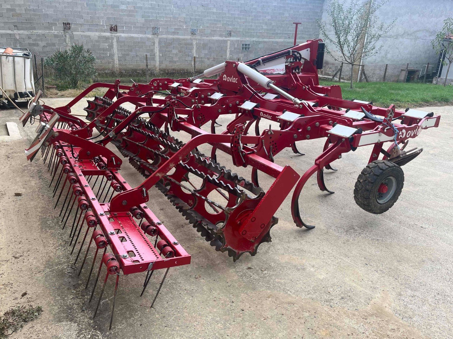 Grubber tipa Ovlac XLANDER 4,40 M, Gebrauchtmaschine u ORLEIX (Slika 5)