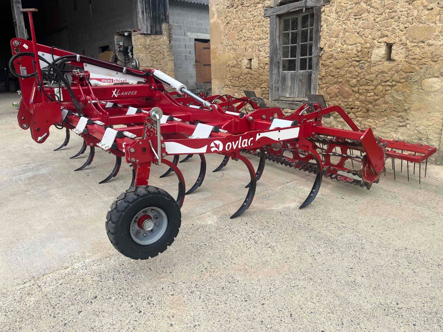 Grubber типа Ovlac XLANDER 4,40 M, Gebrauchtmaschine в ORLEIX (Фотография 4)