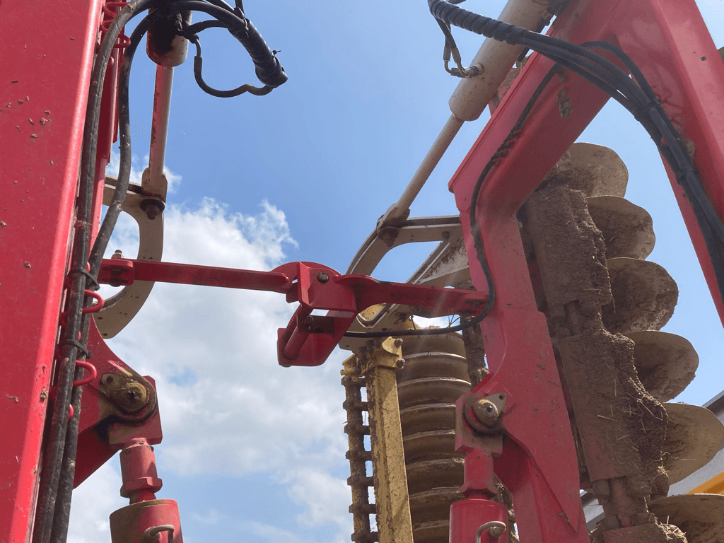 Grubber van het type Pöttinger DECHAUMEUR, Gebrauchtmaschine in CINTHEAUX (Foto 6)