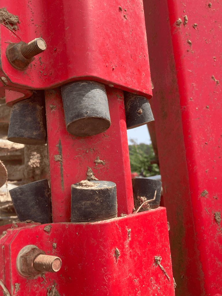Grubber van het type Pöttinger DECHAUMEUR, Gebrauchtmaschine in CINTHEAUX (Foto 4)