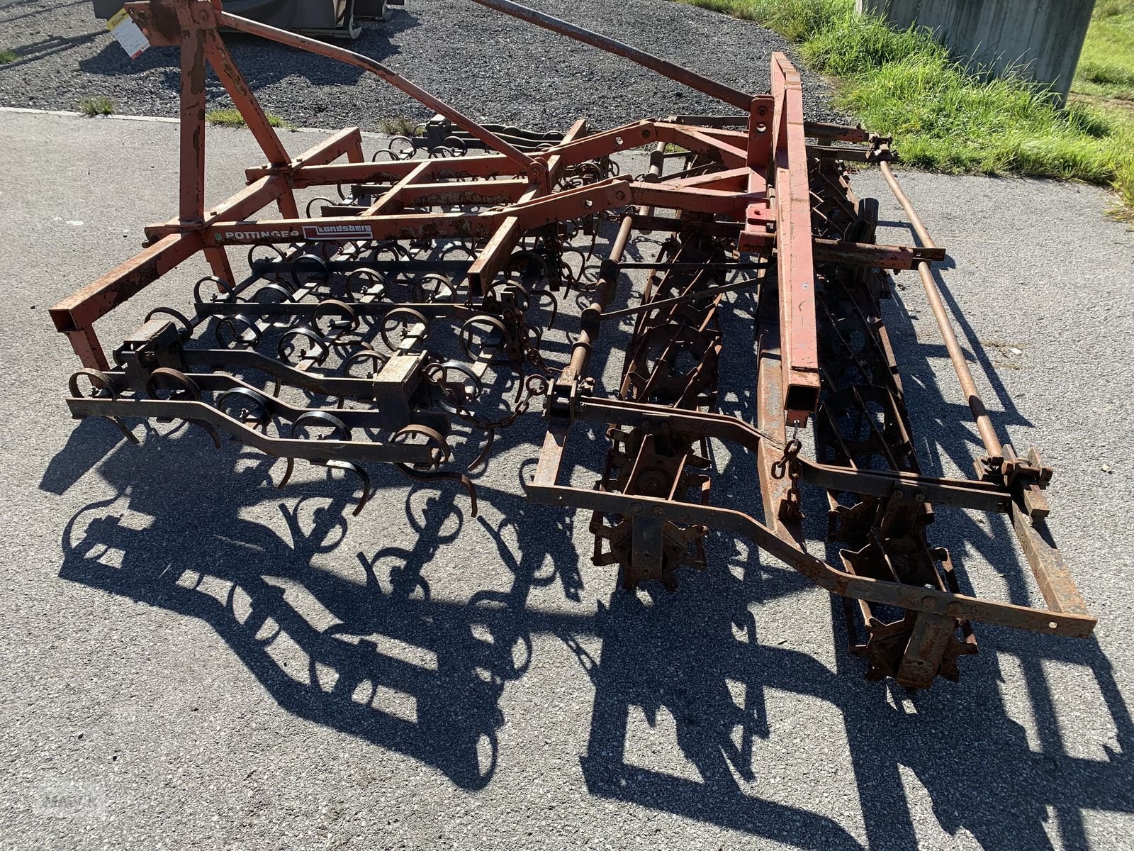 Grubber typu Pöttinger Grubber 4m, Gebrauchtmaschine v Eben (Obrázek 12)