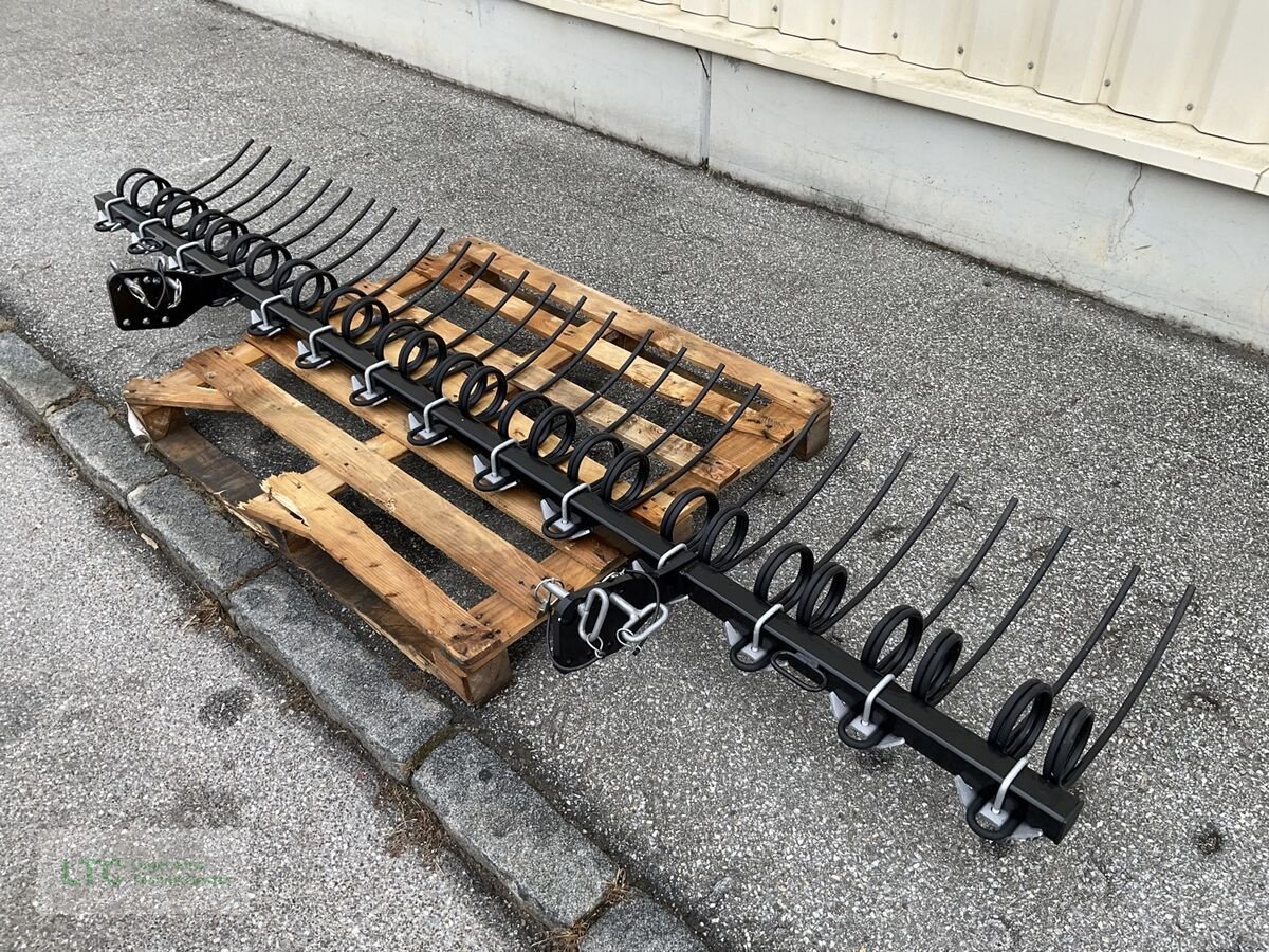 Grubber des Typs Pöttinger Nachlaufstriegel 3 m, Neumaschine in Kalsdorf (Bild 3)