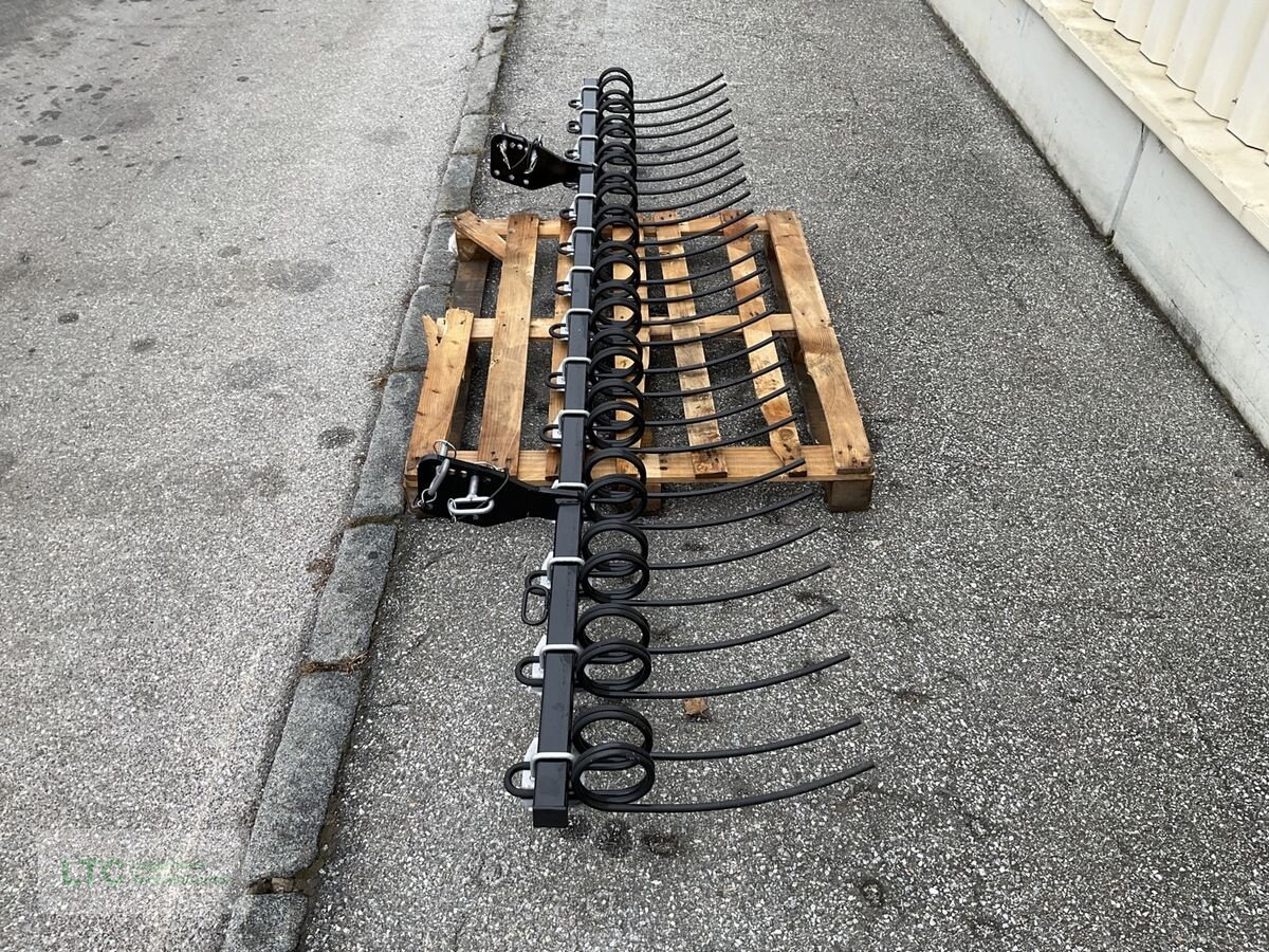 Grubber des Typs Pöttinger Nachlaufstriegel 3 m, Neumaschine in Kalsdorf (Bild 6)