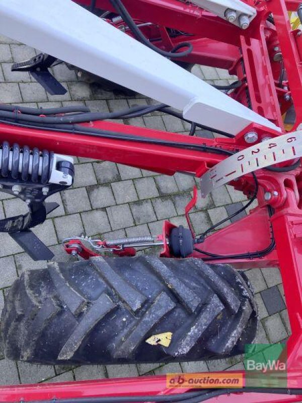 Pöttinger PÖTTINGER TERRIA 4040, Gebrauchtmaschine, Rok výroby: 2022 (Obrázok 4) Grubber typu Pöttinger PÖTTINGER TERRIA 4040, Gebrauchtmaschine v Großweitzschen (Obrázok 4)