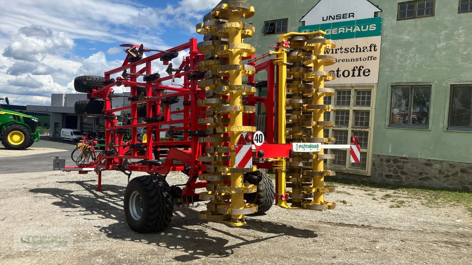 Grubber des Typs Pöttinger Plano VT 6060, Vorführmaschine in Großpetersdorf (Bild 4)