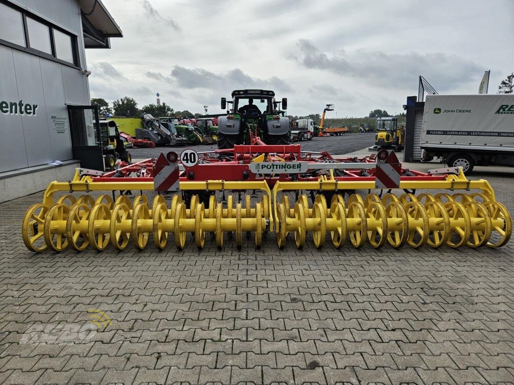 Grubber des Typs Pöttinger PLANO VT 6060, Gebrauchtmaschine in Neuenkirchen-Vörden (Bild 12)