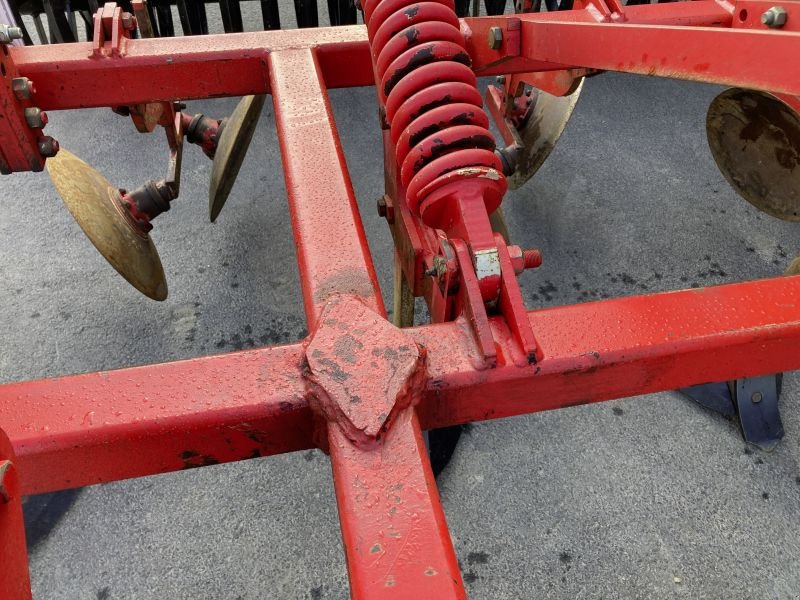 Grubber del tipo Pöttinger SYNKRO 3000, Gebrauchtmaschine In Wülfershausen an der Saale (Immagine 8)