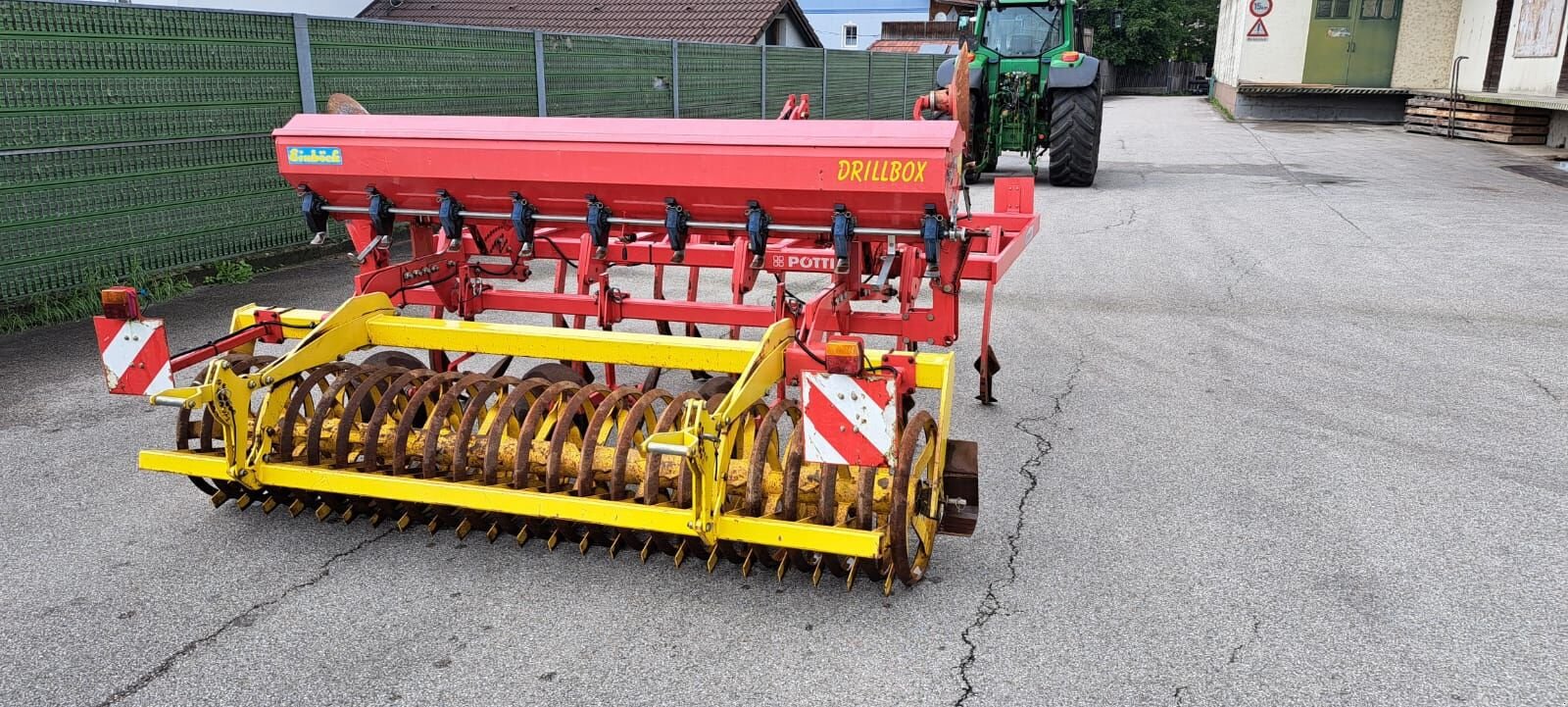 Grubber typu Pöttinger Synkro 3003, Gebrauchtmaschine w Kirchdorf (Zdjęcie 6)
