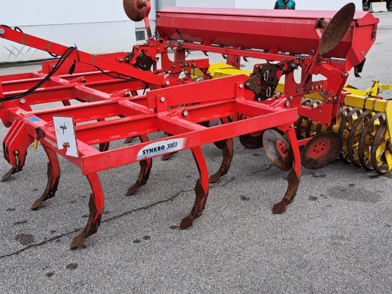 Grubber Türe ait Pöttinger Synkro 3003, Gebrauchtmaschine içinde Kirchdorf (resim 1)