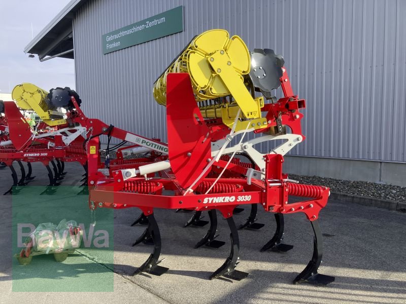 Grubber van het type Pöttinger SYNKRO 3030 NOVA CRO, Gebrauchtmaschine in Bamberg