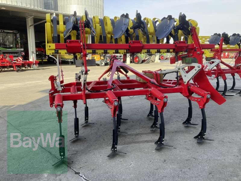 Grubber van het type Pöttinger SYNKRO 3030 NOVA CRO, Gebrauchtmaschine in Bamberg (Foto 3)