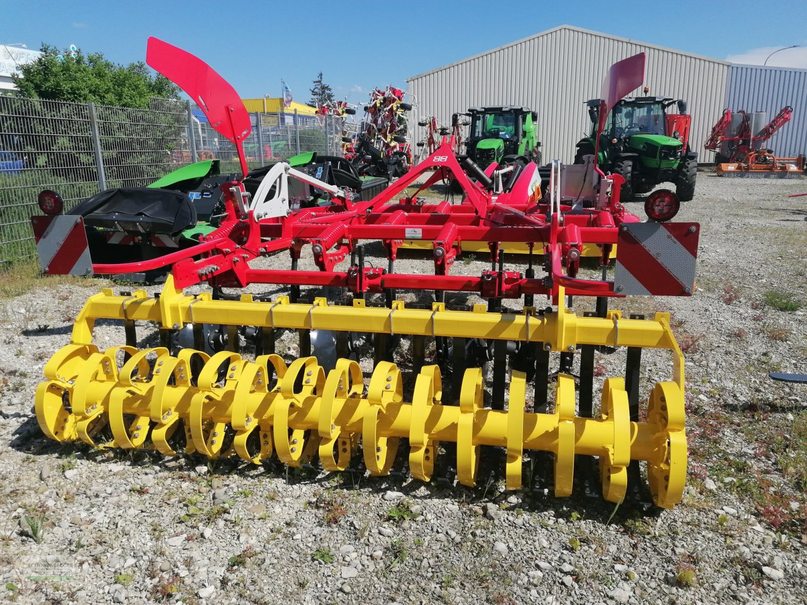 Grubber типа Pöttinger Synkro 3030 Nova, Neumaschine в Steisslingen (Фотография 2)