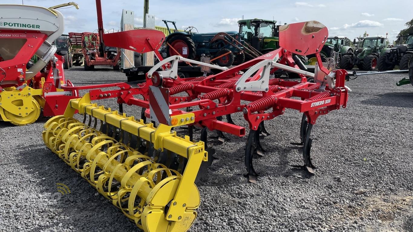 Grubber des Typs Pöttinger SYNKRO 3030 NOVA, Neumaschine in Neuenkirchen-Vörden (Bild 11)