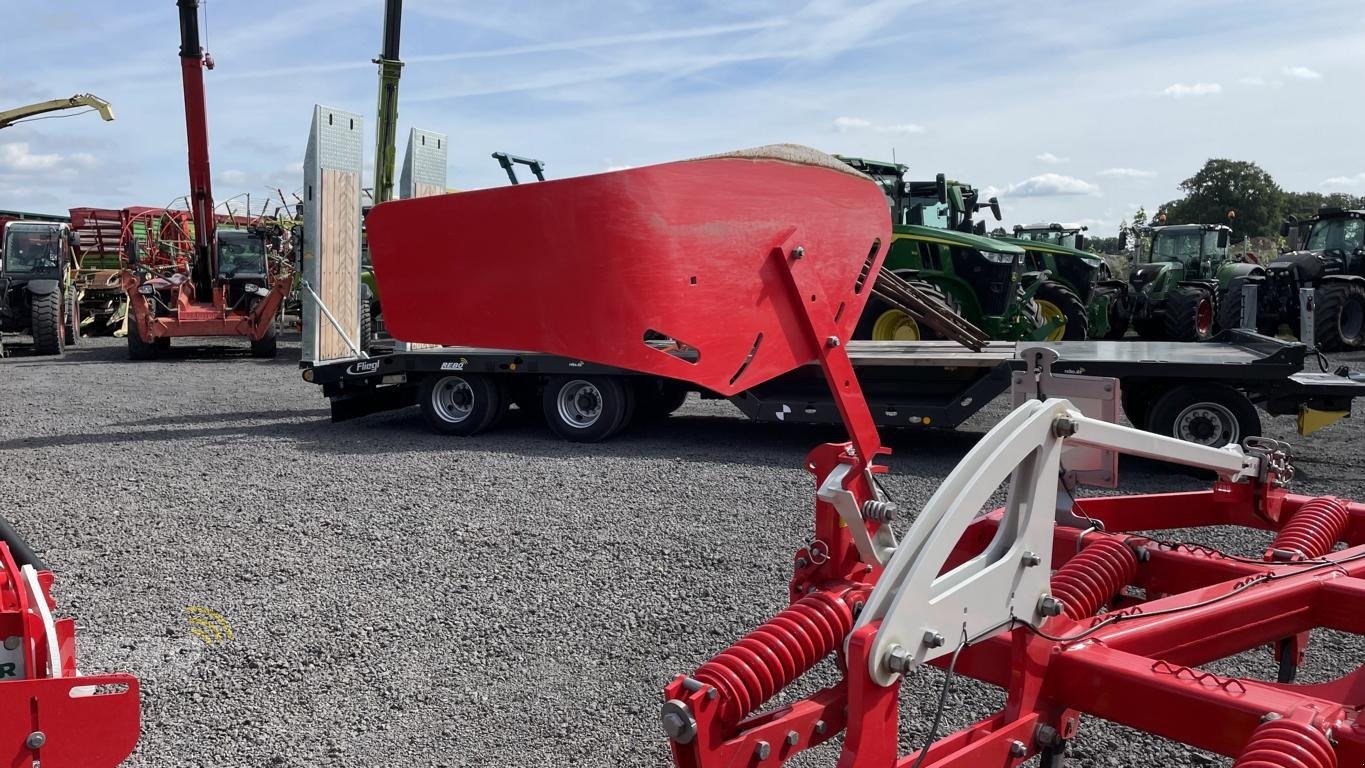 Grubber des Typs Pöttinger SYNKRO 3030 NOVA, Neumaschine in Neuenkirchen-Vörden (Bild 12)