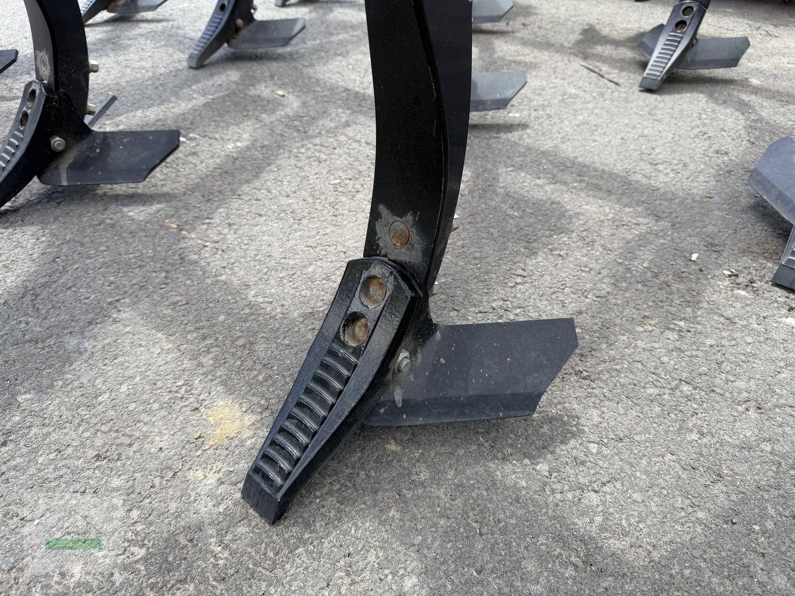 Grubber of the type Pöttinger SYNKRO  3030, Neumaschine in Feldbach (Picture 7)