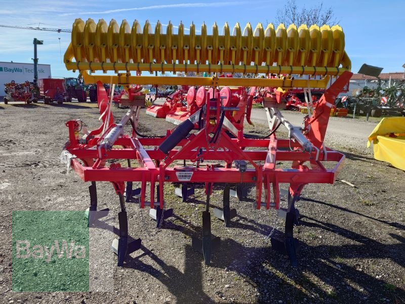 Grubber du type Pöttinger SYNKRO 3030, Gebrauchtmaschine en Mindelheim (Photo 1)