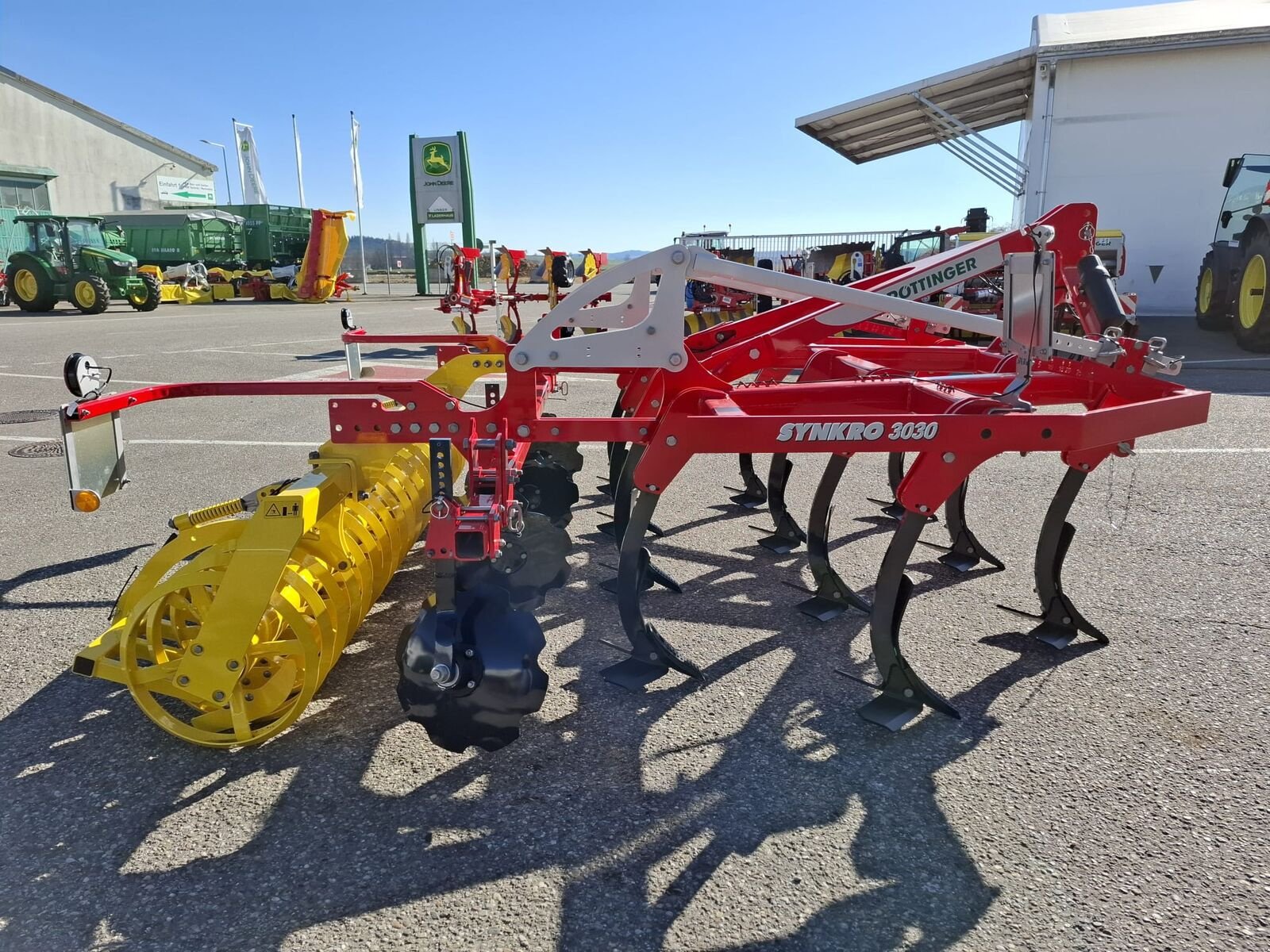 Grubber Türe ait Pöttinger Synkro 3030, Neumaschine içinde Geinberg (resim 5)