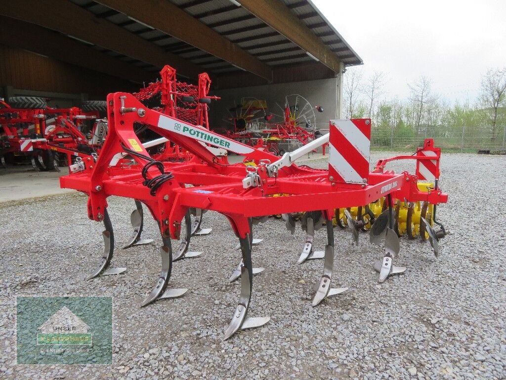 Grubber от тип Pöttinger Synkro 3030, Gebrauchtmaschine в Hofkirchen (Снимка 1)