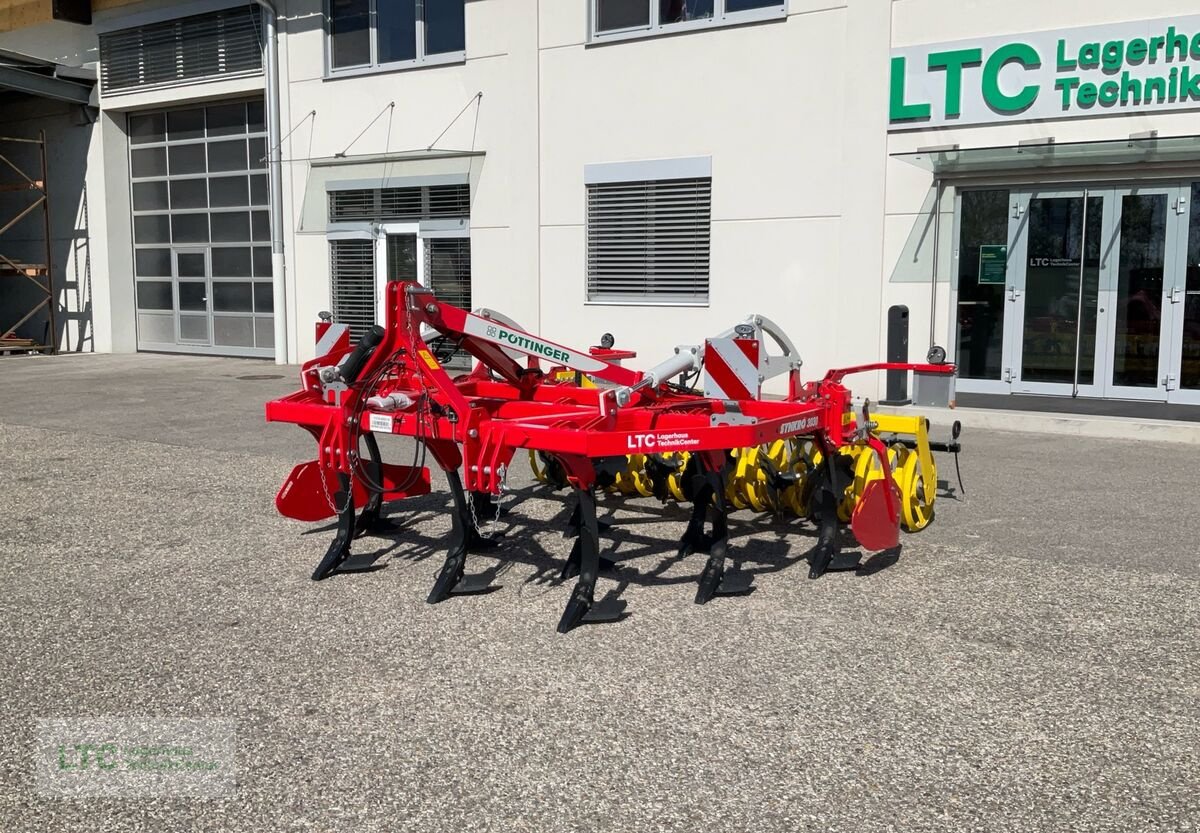 Grubber des Typs Pöttinger Synkro 3030, Neumaschine in Korneuburg (Bild 1)