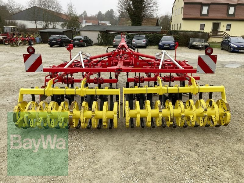 Grubber des Typs Pöttinger SYNKRO 4030 K NOVA CRO, Vorführmaschine in Dinkelsbühl (Bild 4)