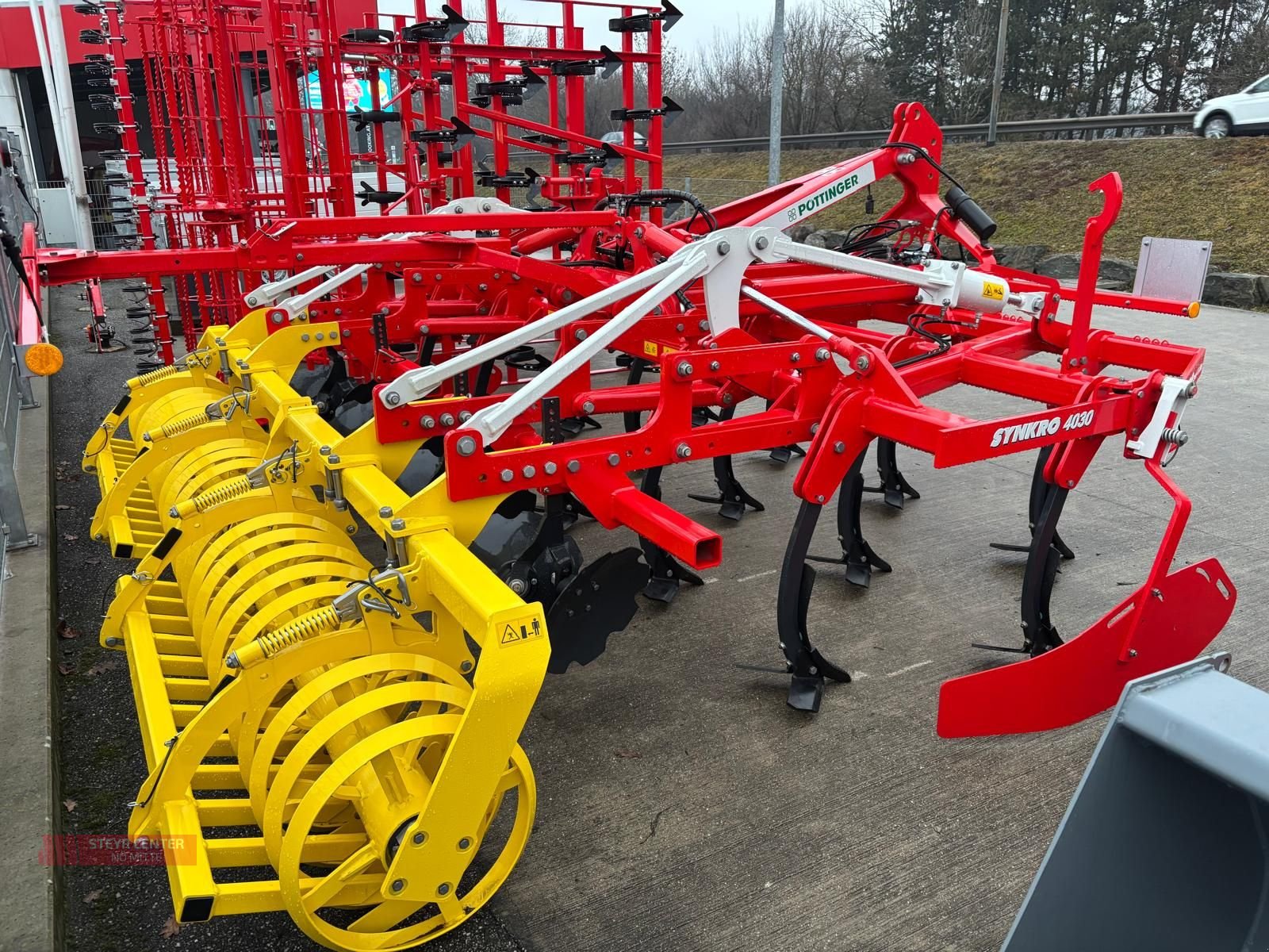 Grubber typu Pöttinger Synkro 4030, Neumaschine w St. Pölten (Zdjęcie 6)