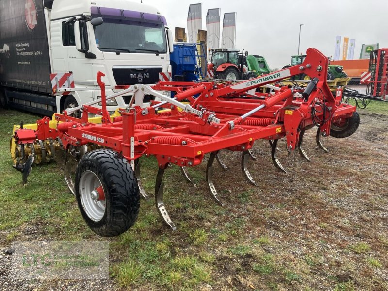 Grubber Türe ait Pöttinger Synkro 5030K Nova, Gebrauchtmaschine içinde Korneuburg